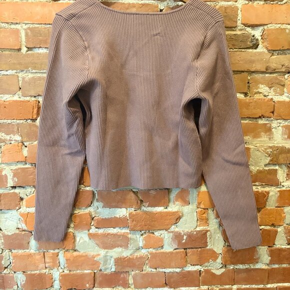 Abercrombie Sweater Top Size XL Taupe Brown - Picture 3 of 3